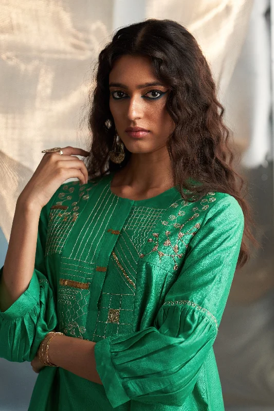 Lush Green Embroidered Kurta Set